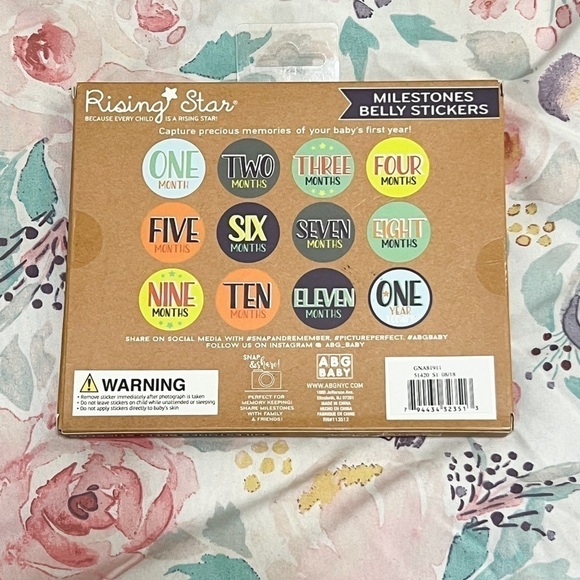 Rising Star Milestone Belly Stickers One Month to 1 Year - Picture 2 of 2